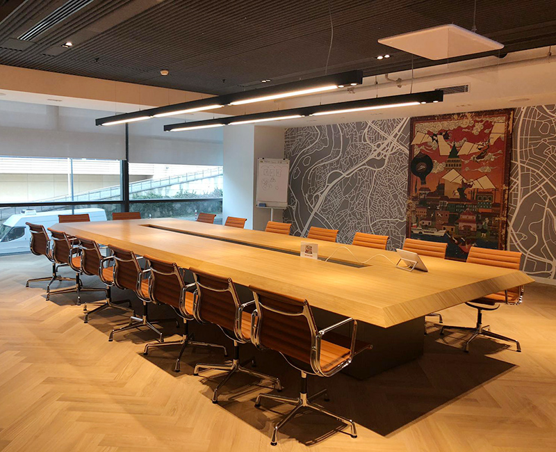 Decolumi indoor lighting luminaires